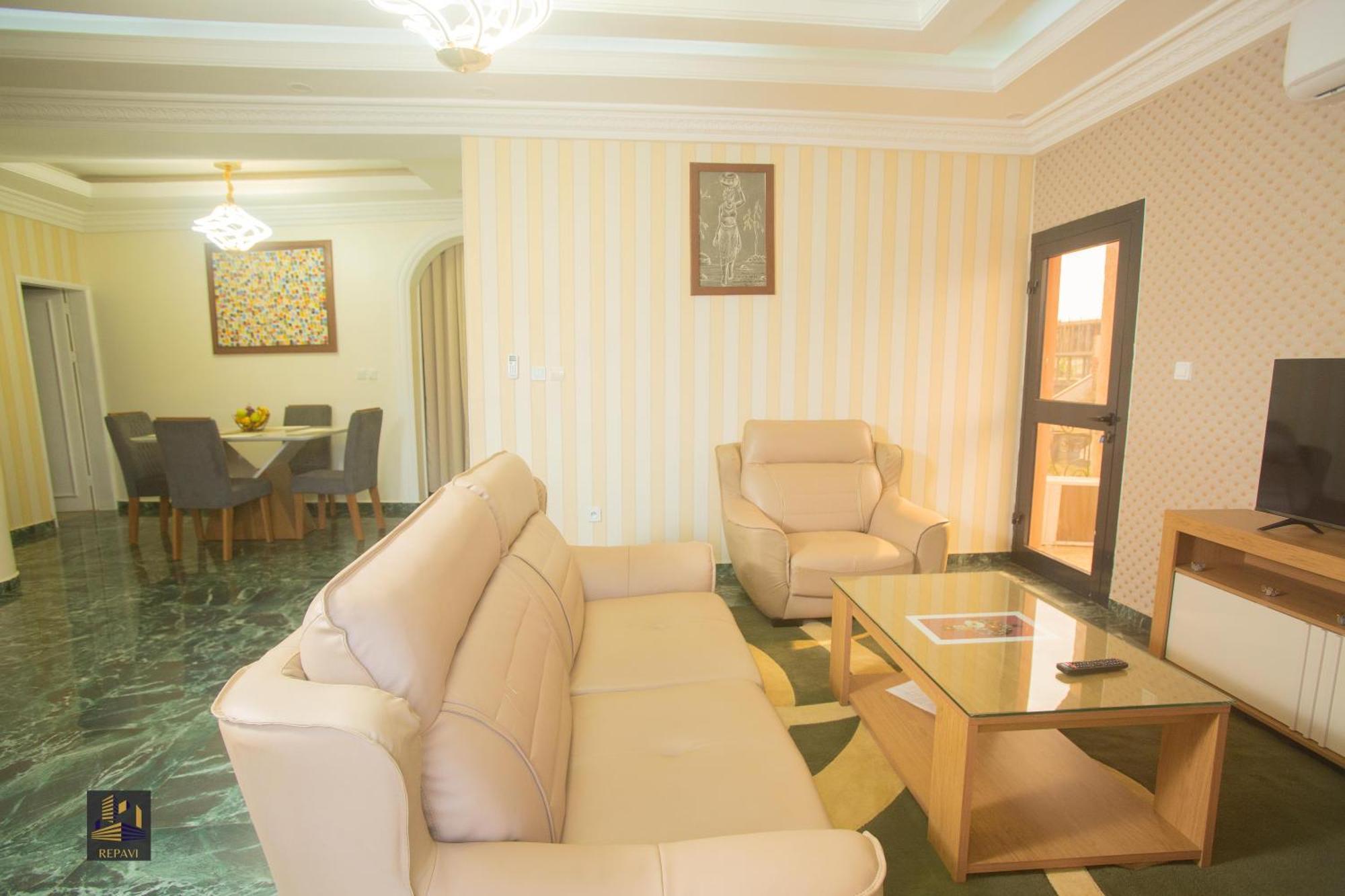 Repavi Lodge Yaoundé Zewnętrze zdjęcie