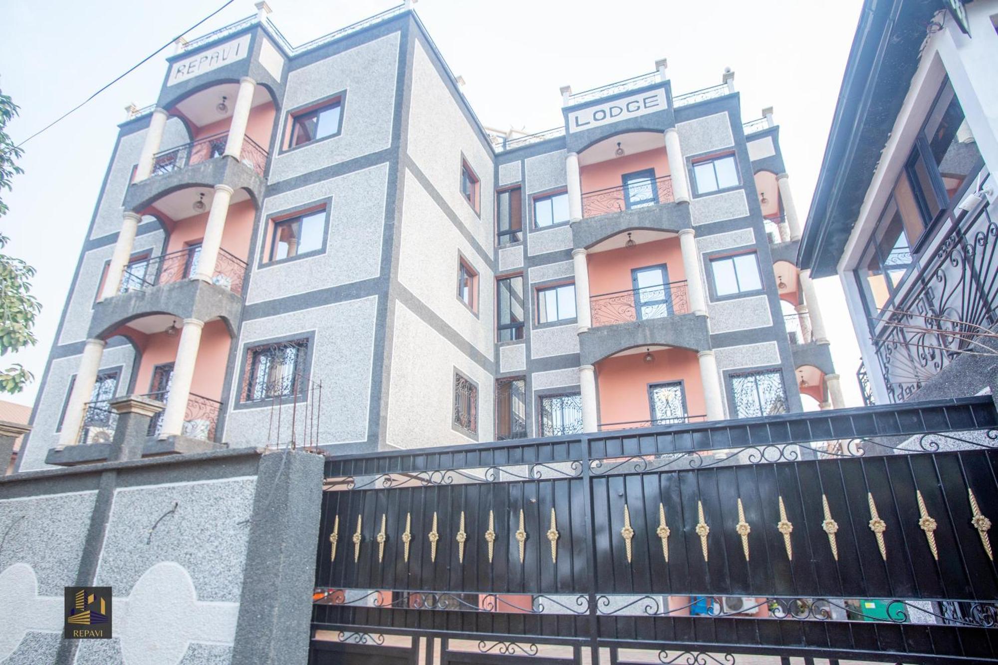 Repavi Lodge Yaoundé Zewnętrze zdjęcie